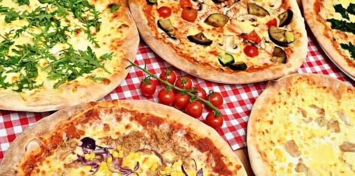 Křupavá pizza a domácí limonáda