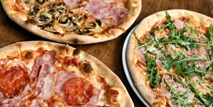 2× pizza dle výběru