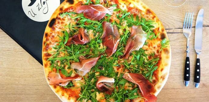 2× pizza (⌀ 33 cm) podle výběru