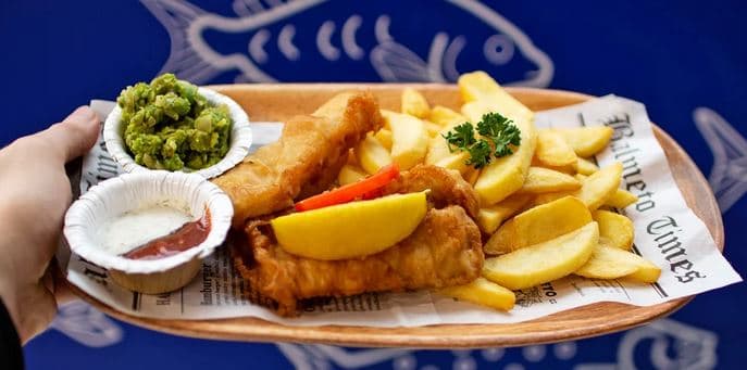 Fish & Chips a nápoj