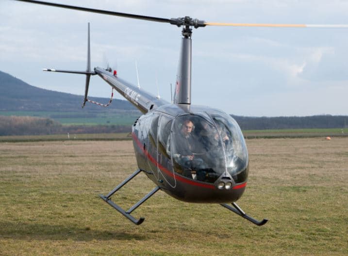 Vyhlídkový let vrtulníkem R44 - 1 osoba
