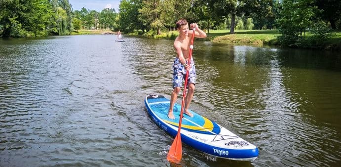 Skupinový kurz paddleboardingu pro začátečníky