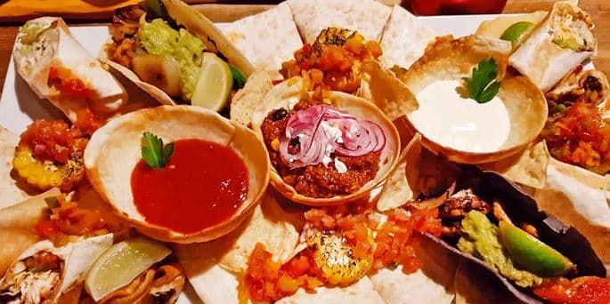 3chodové menu v mexické restauraci pro 2