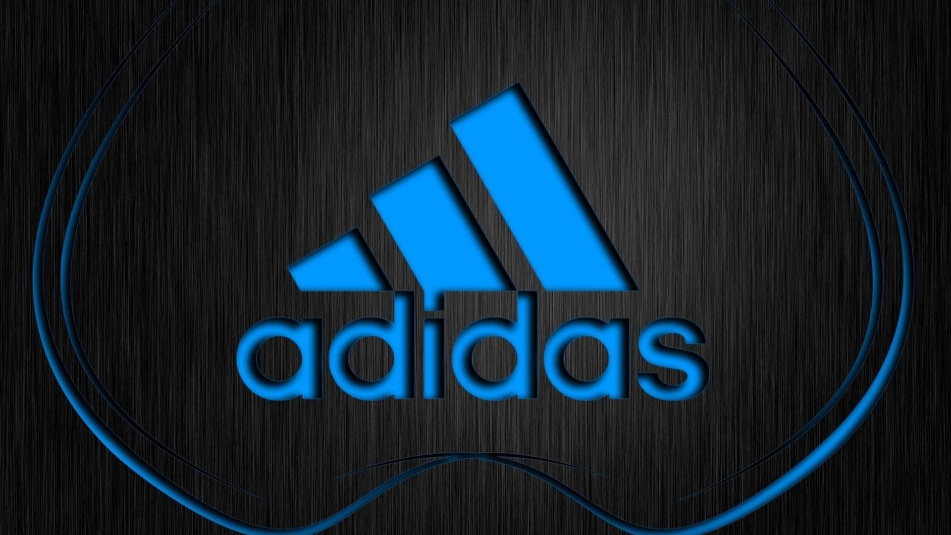 Adidas - extra sleva 30% (-15% na OUTLET)