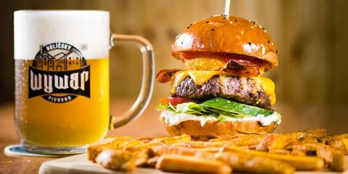 2× burger a hranolky 