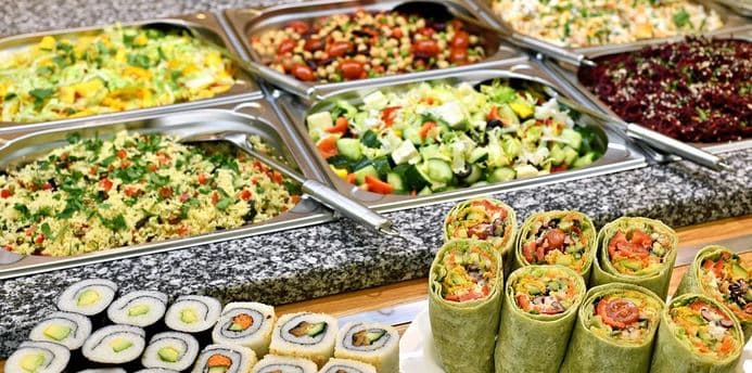 300 g jídla podle výběru v bistru Vegan Life