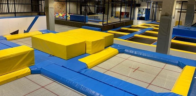 2 hodiny v trampolínovém centru