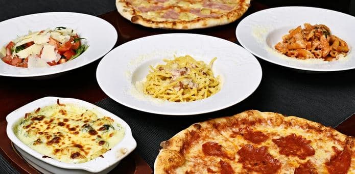 Pizza, těstoviny nebo salát podle výběru