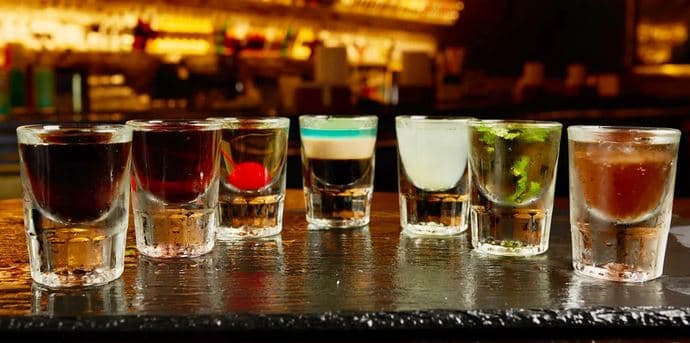 Otevřený voucher v hodnotě 300 Kč na drinky