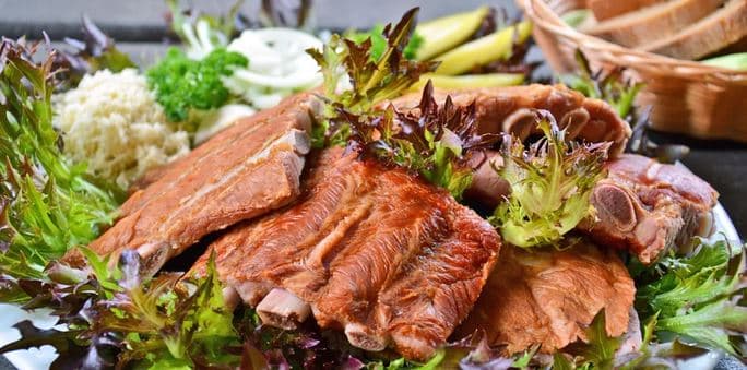 Vařená vepřová uzená žebra 1kg 