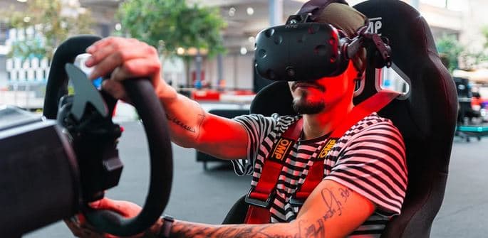 Závodní simulátor pro jednoho, 30 minut 