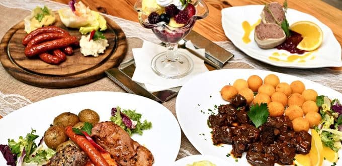 3chodové menu na Petříně pro dva