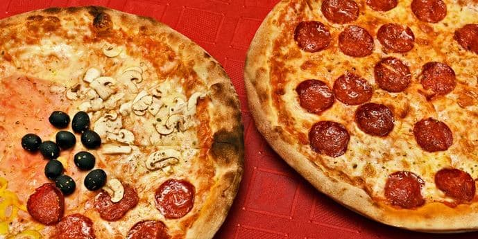 2 pizzy plné ingrediencí a sleva na veškeré nápoje