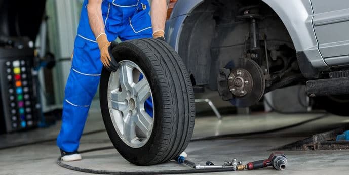 Přezutí plechových disků 12″ – 14″ +čištění ozonem
