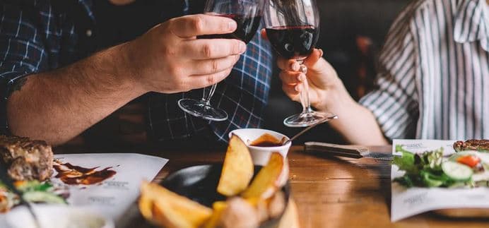 Večeře ve stylové restauraci Salaš pro dva