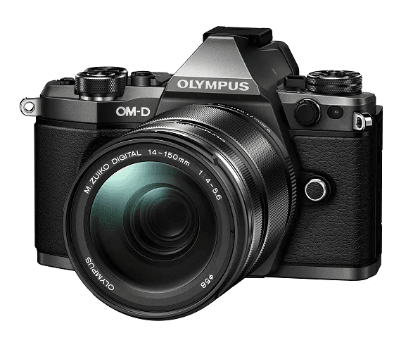 Olympus M5 + 14-150mm II Titan