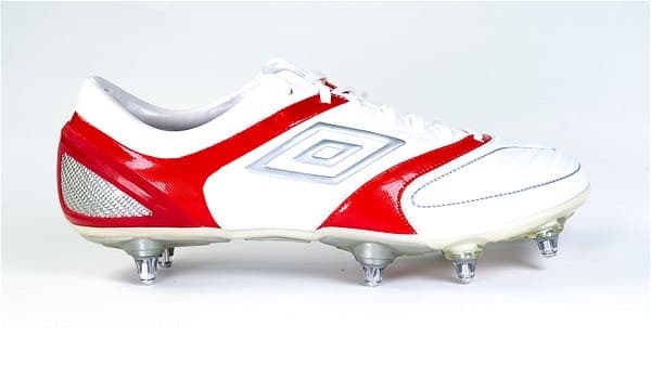 Kopačky Umbro STEALTH PRO SG