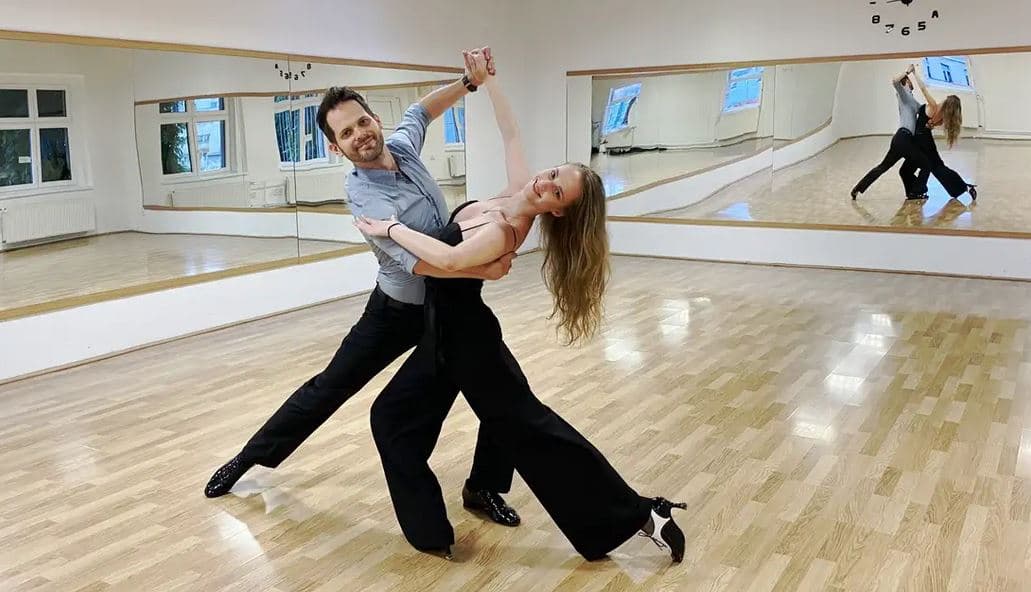 Taneční lekce s lektory ze StarDance