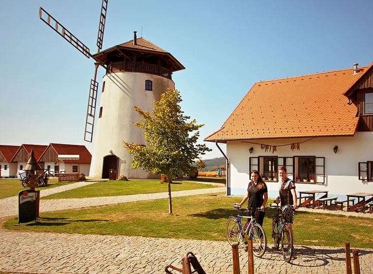 Ochutnávka vín s pobytem pro dva