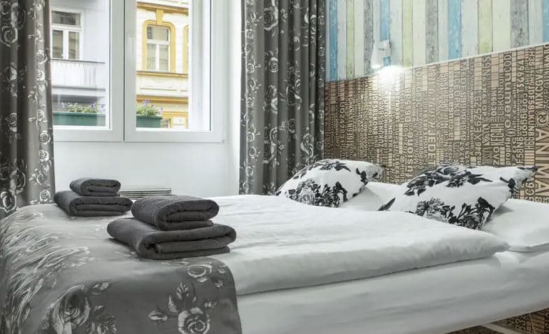 Pobyt v Royal Court Hotel**** 