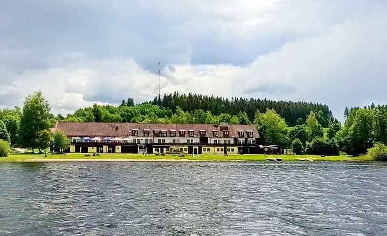 Celoroční pobyt v hotelu Jestřábí