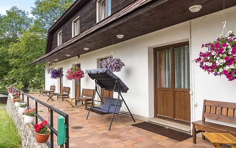 Krkonošská dovolená v rodinném Hotelu Vápenka