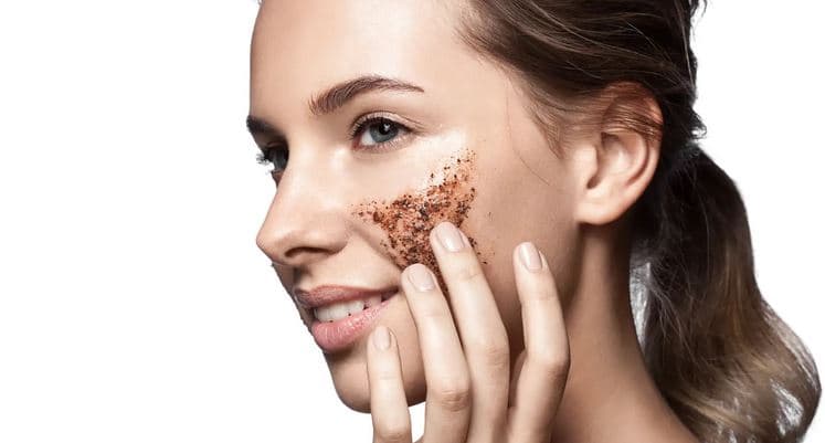 Peeling a tělový zábal s Himalájskou solí