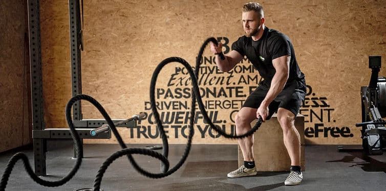 Vstupy do fitness centra