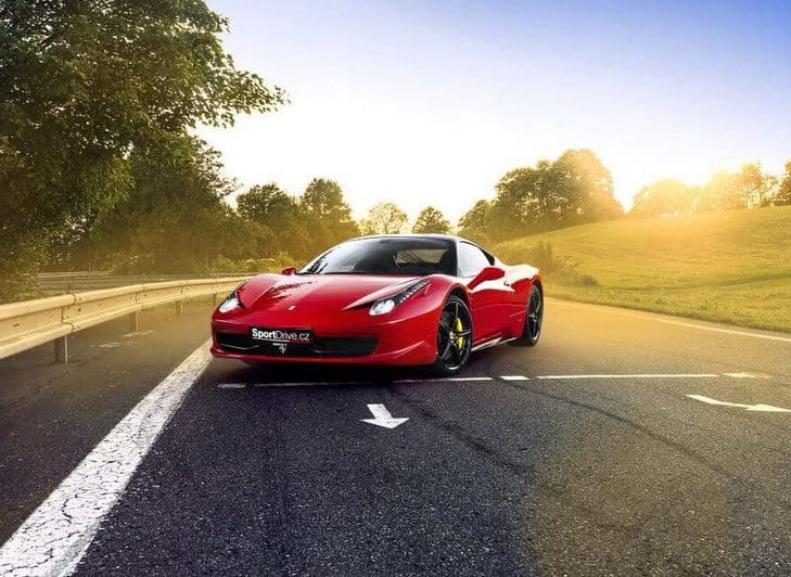 Jízda ve Ferrari 458 Italia - 20 minut