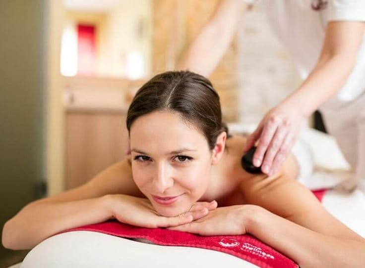 Pobyt ve Wellness Hotelu Amande s vinnou degustací