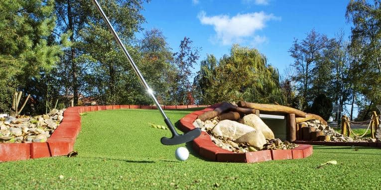 75minutový vstup na adventure golf