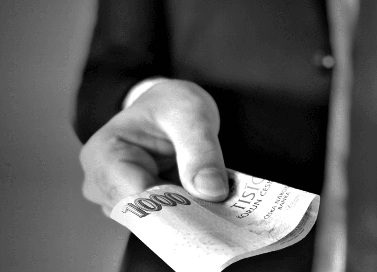 Raiffeisenbank - odměna 1000 Kč za zřízení účtu