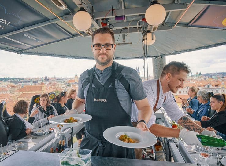 Dinner in the Sky EXCLUSIVE