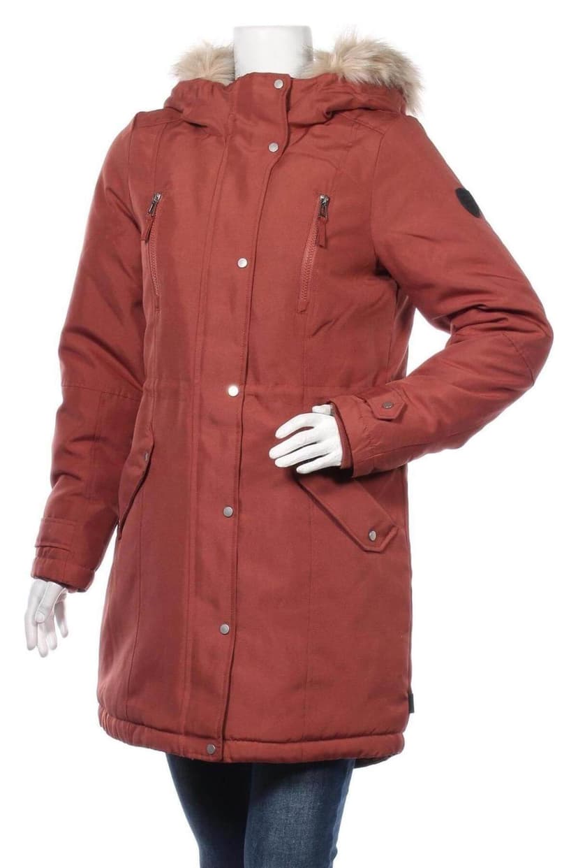 Dámská zimní bunda s kapucí VERO MODA