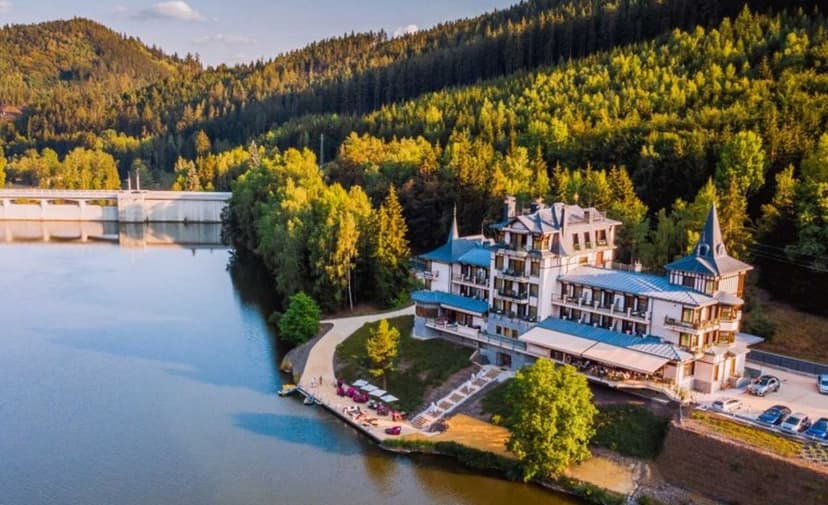 Luxusní wellness pobyt s polopenzí pro dva