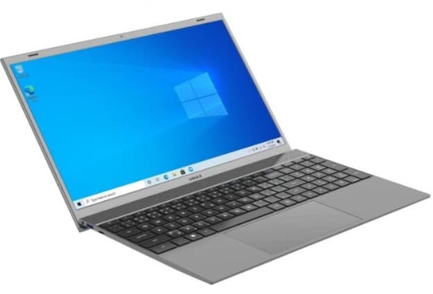 Umax 2,4GHz, 4GB RAM, SSD, 15,6"