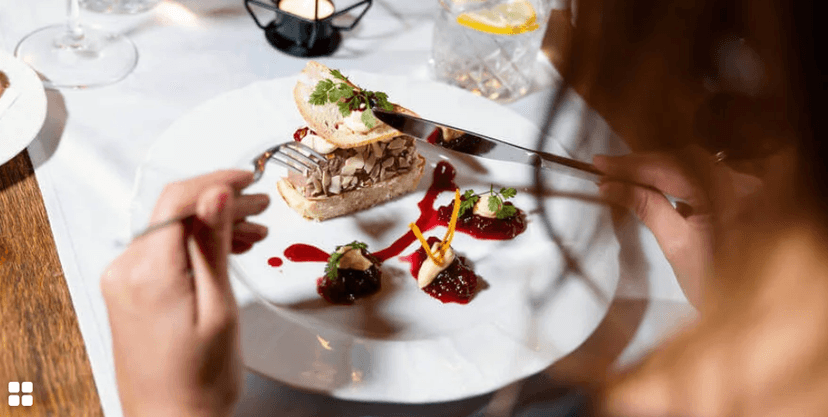 4chodové menu s neomezenou konzumací vína a piva na zámku Ctěnice