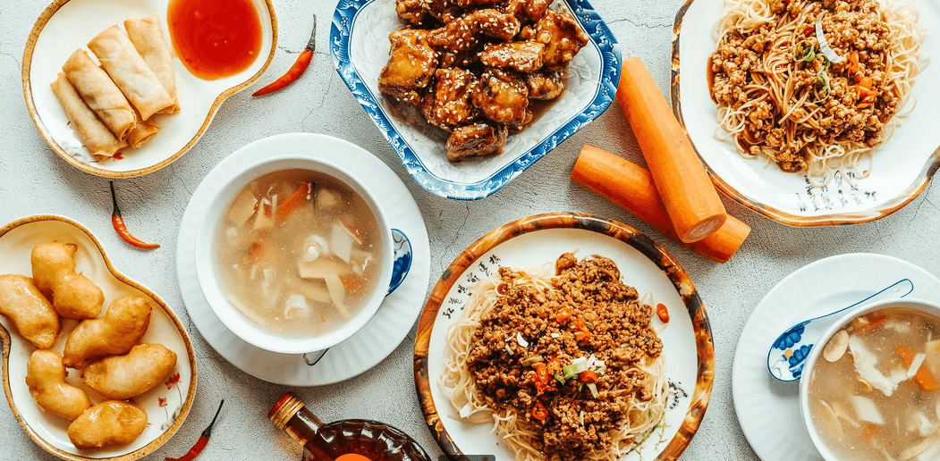 Otevřený voucher v hodnotě 500 Kč do restaurace Shan­ghai a KungFood SUSHI