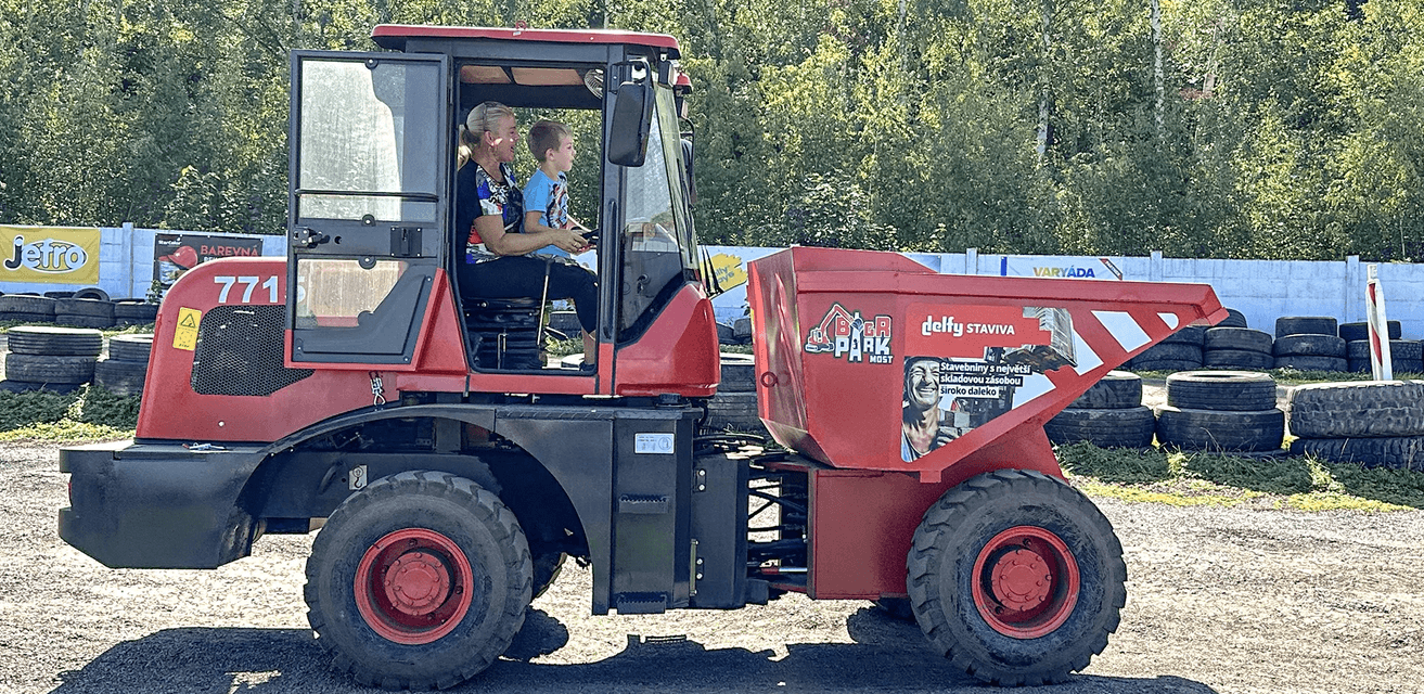Vstup do BagrParku pro děti i dospělé: zábavní park, kde zkusíte řídit stavební stroje
