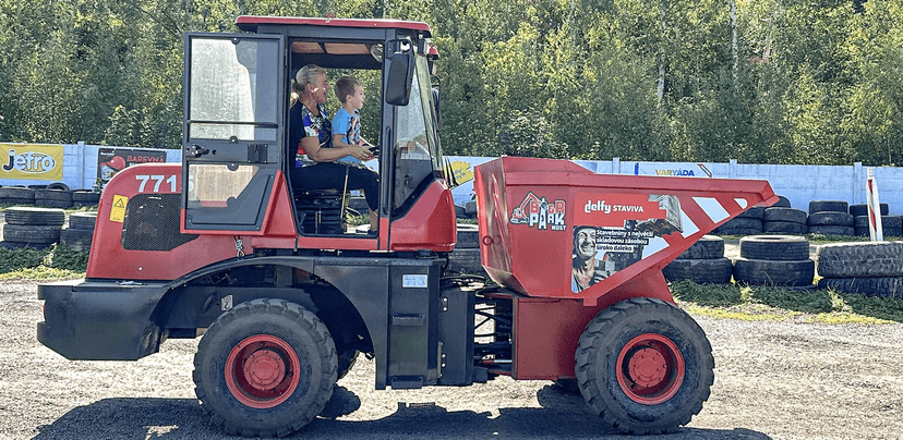Vstup do BagrParku pro děti i dospělé: zábavní park, kde zkusíte řídit stavební stroje
