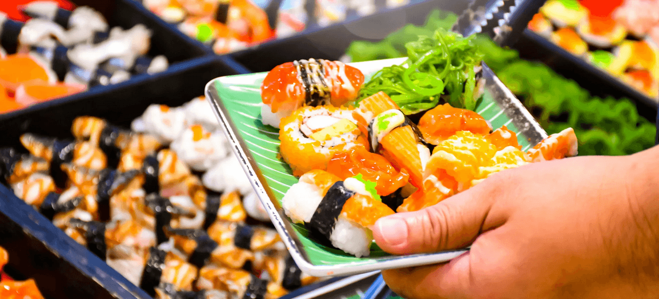 2 hod. neomezené konzumace asijských specialit z gril, sushi i wok bufetu pro 1 osobu