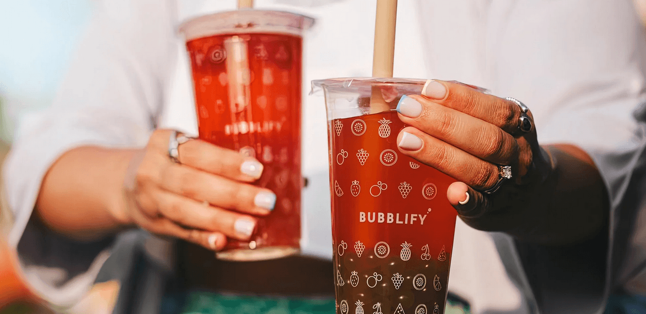 1× M Bubble Tea (500 ml) a 1 topping dle výběru 
