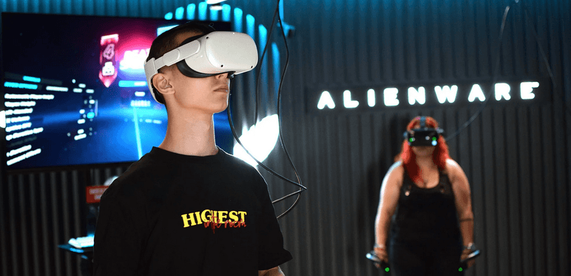 60 min. PS5 a VR herní místnost + burger menu a nápoje pro 2 osoby 