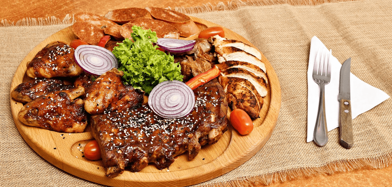 Steakové menu s přílohou pro 2 osoby 