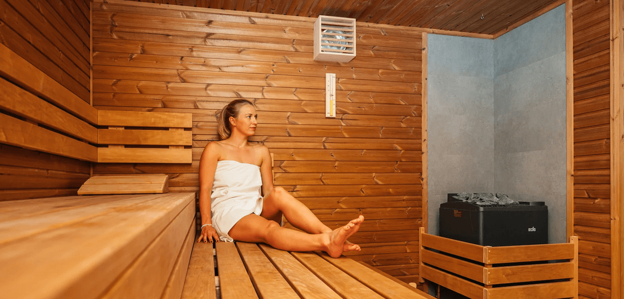 Privátní vířivka a sekt (60 min.) 