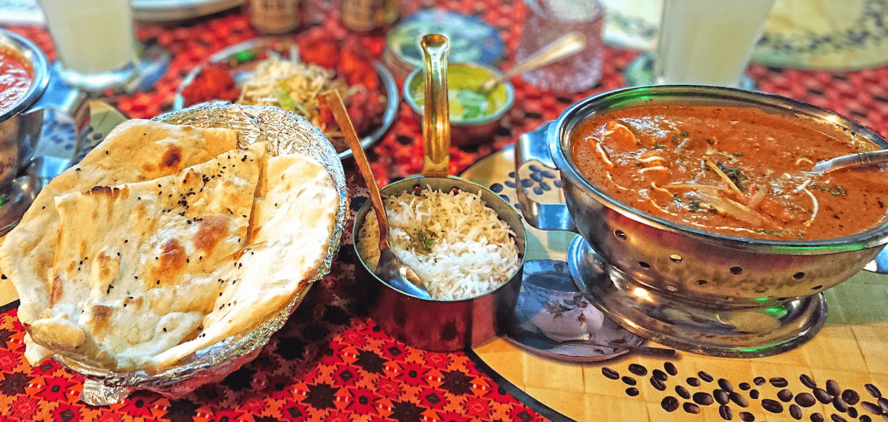 Ochutnejte Nepál: předkrm i hlavní jídlo a přílohy podle výběru pro 2 osoby 