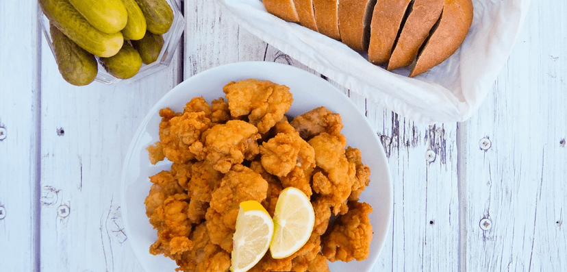 1 či 2 kg řízků marinovaných ve smetaně s přílohami: vepřové, kuřecí nebo mix 