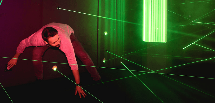 Vstup do laserového bludiště v Liberci pro 1–4 osoby: hry prověřující mobilitu i logické myšlení
