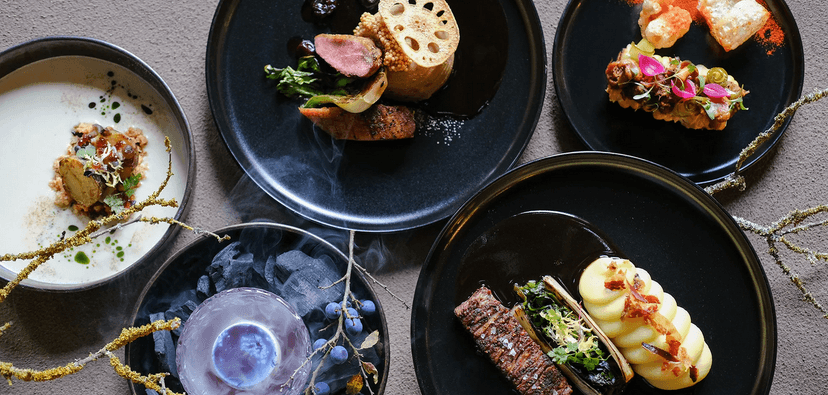 Zimní degustační smoukované menu o 5 chodech a s drinkem na závěr pro 2 osoby 