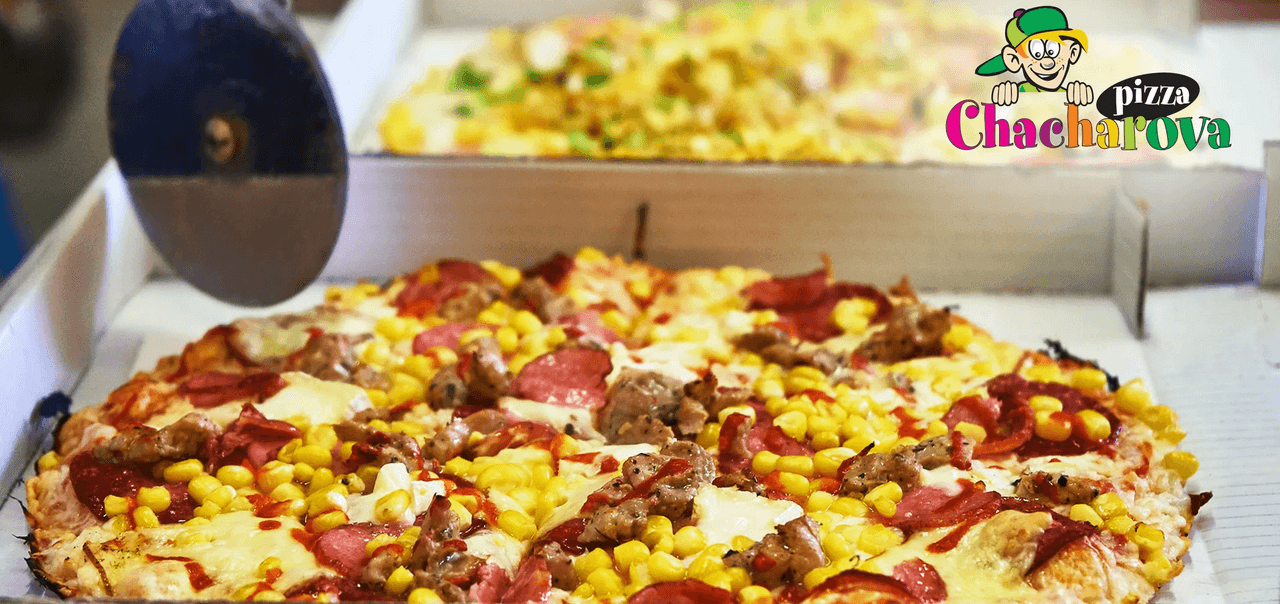 2 poctivé Chacharovy pizzy: výběr ze 16 druhů, rozvoz až k vám domů 